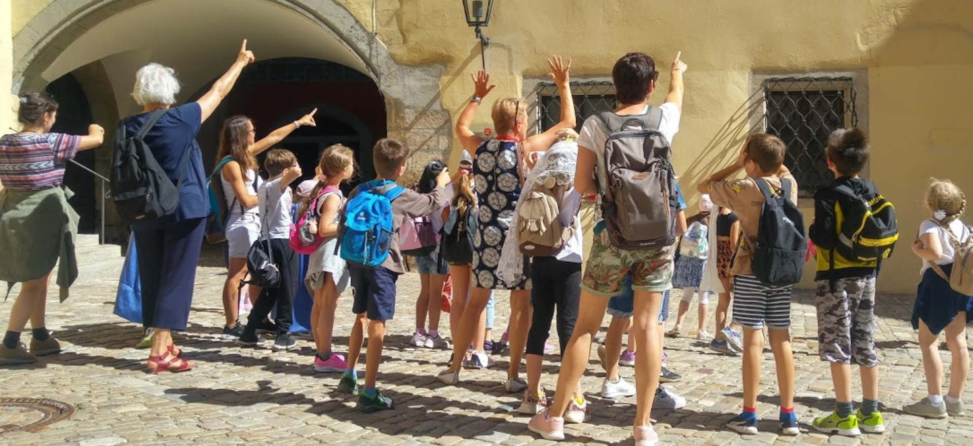 Kinder entdecken spielerisch das Regensburger Welterbe